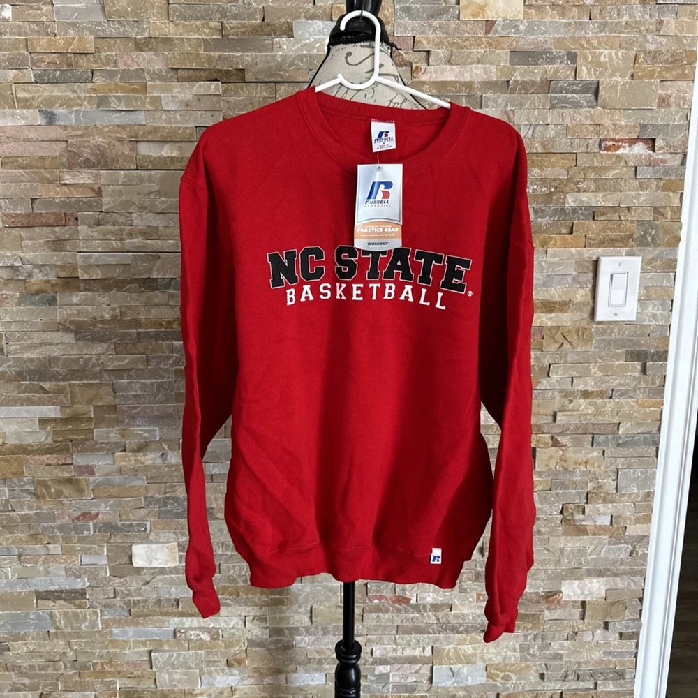 Men NC State Wolfpack Basketball Long Sleeve Red Sweatshirt Russell Athletic